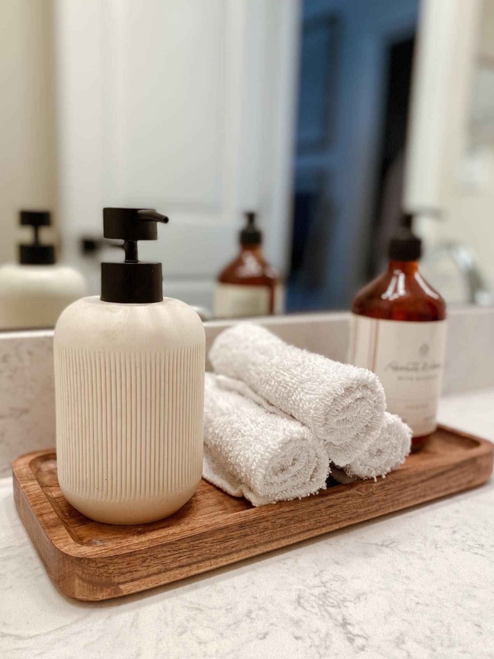 Modern Resin Soap Pump & Brush Cup